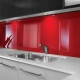 Küchenrückwand aus Sicherheitsglas rot